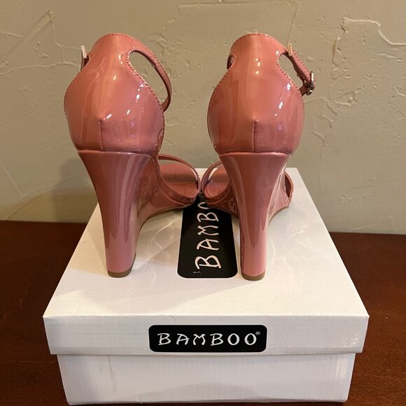 Women's Bamboo Pink Patent Wedge Sandals - Ankle Strap - Size 6.5 - Picture 4 of 6